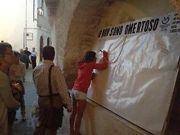 Monte S. A., «firma anche tu: "Io non sono omertoso".»