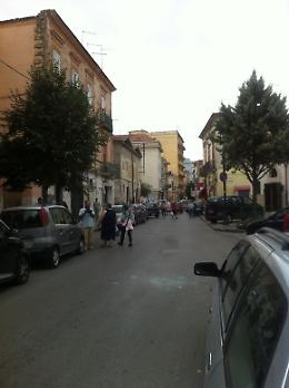 Far west Foggia: aggrediscono un ragazzo e gli incendiano la porta di casa