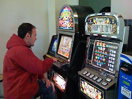 A Potenza e a Matera spesa contenuta per slot e videolottery