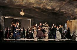 Le foto di scena e i protagonisti di Eugene Onegin: al Mons. Farina di Foggia l'8 ottobre