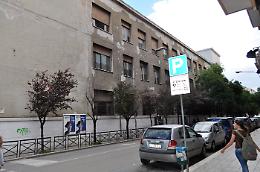 Il Poerio costretto ai doppi turni, la Provincia se ne infischia