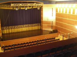 Foggia, due furti nella notte: colpito anche il Teatro del Fuoco