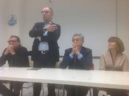 D'Alema: «Il Pd per Renzi è un trampolino, noi siamo una comunità, perciò voto Cuperlo»