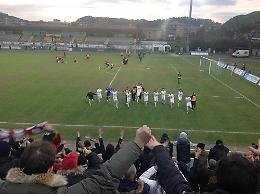Le foto dell'esultanza dei rossoneri al cospetto dei tifosi foggiani a Poggibonsi