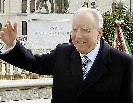 Oggi, 30 gennaio 2006, l'arrivo del Presidente Ciampi a Foggia per una visita di due giorni