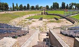 Oggi, 13 febbraio 1932, a Lucera viene alla luce uno stupendo anfiteatro romano del 314 a.C.