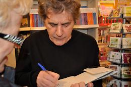 Le foto di Fausto Leali alla libreria Mondadori/Dante di Foggia
