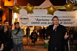 Serata a 5 stelle, ieri a Foggia, con i grillini Daniele Del Grosso e Manlio Di Stefano