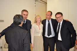 Le FOTO del Ministro Giannini in visita da Leo Di Gioia, accompagnata da Rosario Cusmai