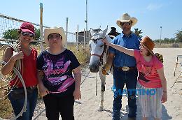 Da Smiraglia a cavallo della solidarietà