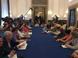 Le foto della sottoscrizione del Protocollo in Prefettura