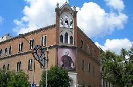 Se in Viale della Stazione chiudono anche la chiesa... La supplica di Landella all'arcivescovo