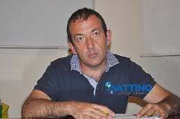 Futuragri, dopo l'incendio lo sfogo di De Filippo: «Andassero tutti a fanculo...»