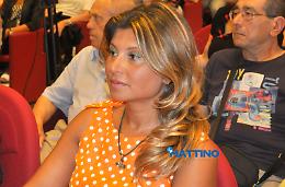 Così ora Haiducii (Paula Mitrache) "canta" la fratellanza, l'integrazione e l'amore