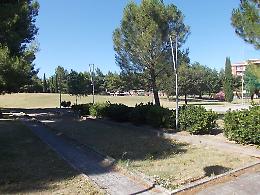 A Foggia chiusi tutti i parchi giochi e prorogata la chiusura serale dei negozi
