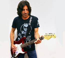 Al "Florio in Fiera" di Foggia questa sera c'è Stef Burns