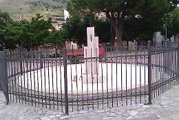 A San Marco vandalizzano la nuova fontana, Cera perde le staffe: &laquo;Coglioni, bastardi: pagheranno!&raquo;