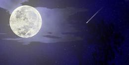 Pure le stelle cadenti vanno in vacanza: c'è la Super Luna