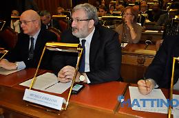 Assindustria lancia il patto per la salute, ma sono (quasi) tutti lì per Emiliano