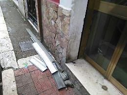 Foggia: due attentati bomba nel giorno della "Fiaccolata della Legalità"