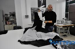 FOTOcuriosando nel laboratorio di Francesco Paolo Salerno, dove sono nati gli abiti di Anna Tatangelo
