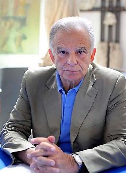 Il premio "Capitanata" a Francesco Barbagallo 
