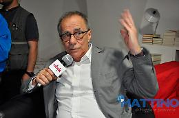 A Foggia Roberto Vecchioni ‘canta’ la bellezza della grecità
