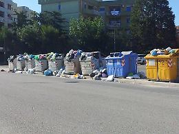 Foggia, così cambia il conferimento dei rifiuti nei cassonetti