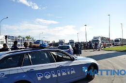 Chiedevano 50 euro  per ogni camion di pomodoro diretto alla Princes: sei arresti del clan Sinesi-Francavilla