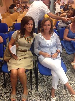 Dopo vent'anni di precariato, la conquista: la Mongiello tiene a "battesimo" gli insegnanti foggiani