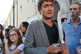 Arriva Scamarcio e a UniFg impazziscono