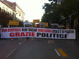 Oggi, 19 novembre 2011, la Capitanata scende in piazza per rilanciare il Gino Lisa