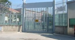 Arrestata infermiera della Asl di Foggia: cercava di introdurre 8 telefonini e 200 grammi di  hashish in carcere