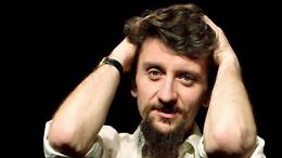 'Germogli', Ascanio Celestini porta in scena “Laika” 