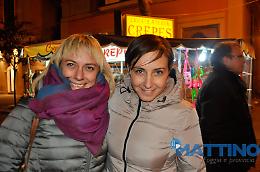 Lia Azzarone, Rosa Barone e i gazebo della discordia