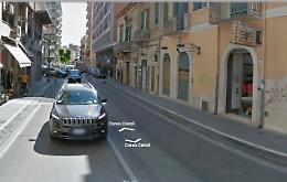 Corso Cairoli, malviventi segano la saracinesca e ripuliscono il negozio "Pullege"