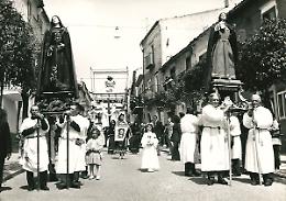 A Roseto la tradizionale processione dei 'due mondi': in paese da Usa e Canada