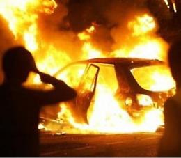 Torremaggiore, bomba sotto auto di un imprenditore: illeso per miracolo