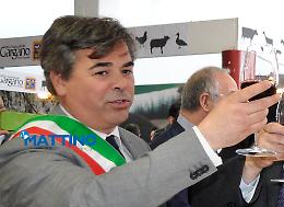 Il sindaco di Foggia, Landella, compie cinquant'anni e sbarca su Wikipedia