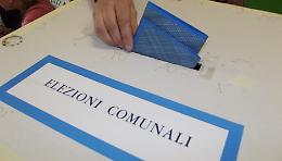 Urne aperte in 10 comuni foggiani, 91 mila persone chiamate al voto. A Candela una sola lista