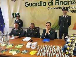 Contrabbando di alcool e olio adulterato, retata della  GdF nel Foggiano: 8 gli arresti