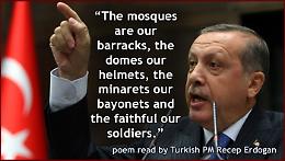 Proviamo, per un attimo, a sentirci turchi sotto il cielo oscuro di Erdogan