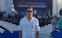 Di premio in premio, questa sera Savino Zaba conduce il prestigioso "Heraclea"