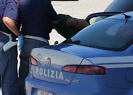 Dopo la denuncia della ex convivente 