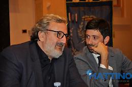 Consiglieri che passano da destra a sinistra in cambio di deleghe da Emiliano, l'attacco del partito di Speranza: "Atto indegno"