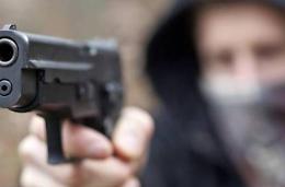 Foggia, viale di Vittorio: preleva denaro da bancomat ma viene rapinato