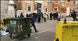 Protesta ex residenti Distretto Militare: bloccato Corso Garibaldi