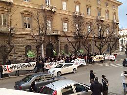 GrandApulia: la protesta dei lavoratori