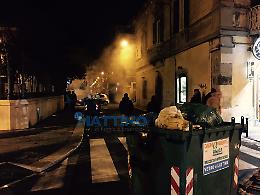 Ex distretto militare, gli sfrattati scatenano l'inferno 