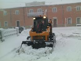 Neve, la Prefettura dispone per tutti i veicoli obbligo di catene o pneumatici adeguati